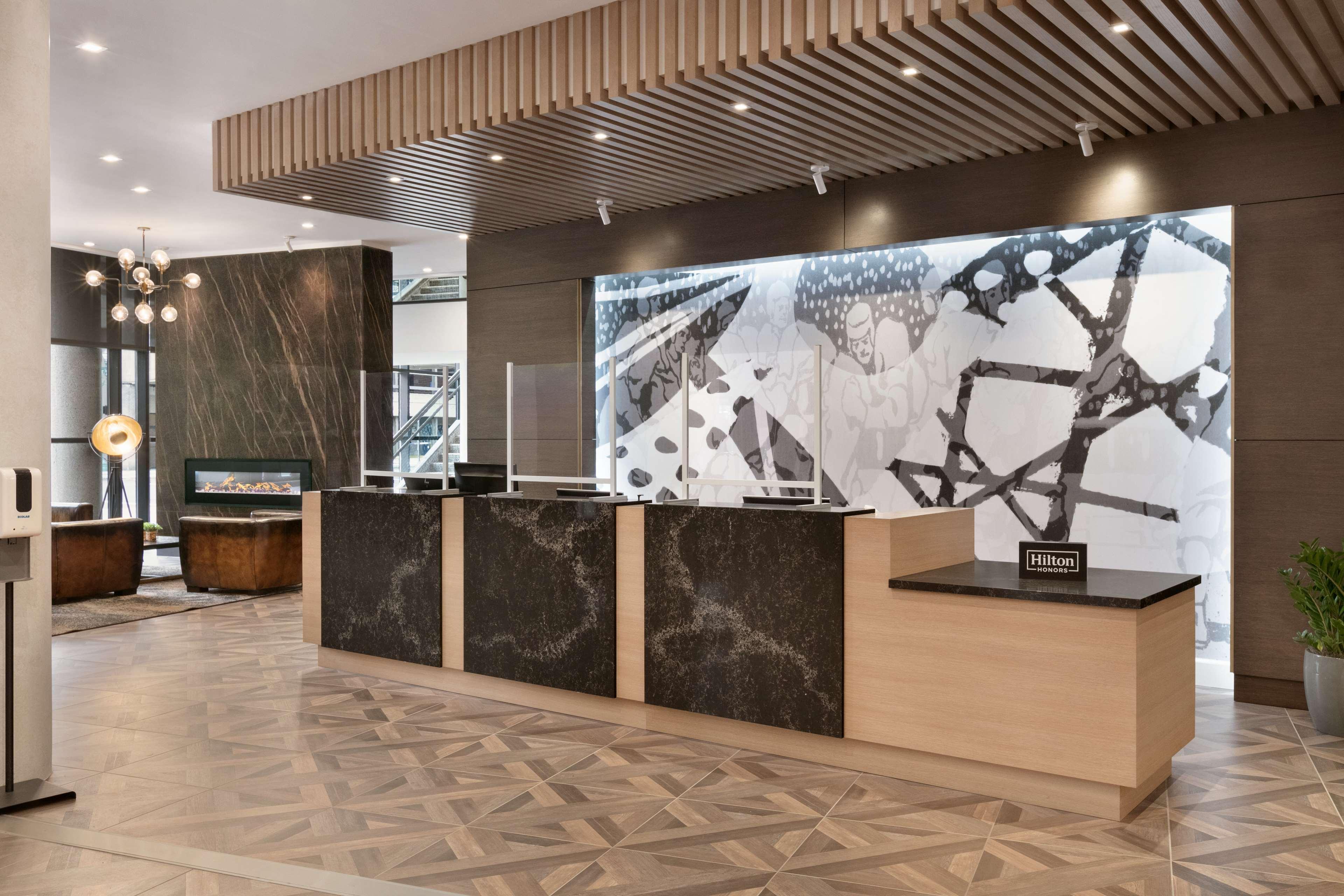 Doubletree By Hilton Downtown Hotel